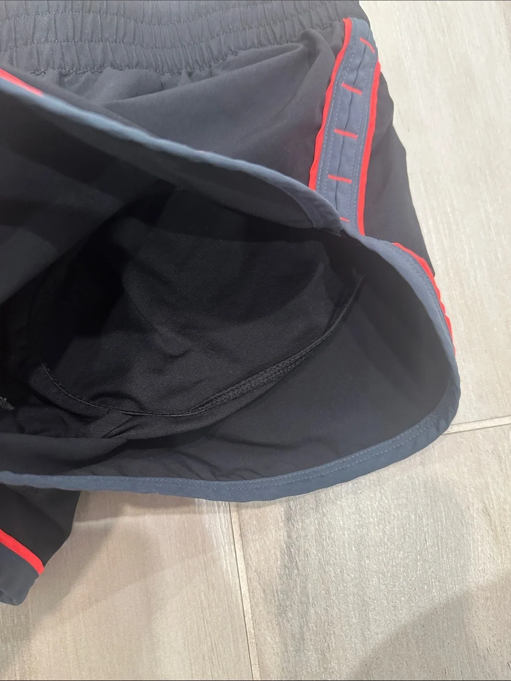 Under Armour XS Semi-Fitted Lined Black Women's Athletic Shorts with Neon Trim - Picture 4 of 6